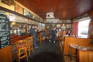 O'Sullivan's pub at Crookhaven